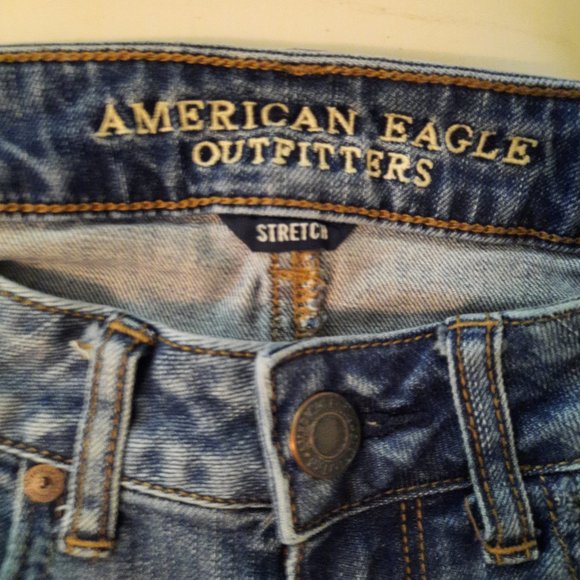 American Eagle Denim Shorts - Picture 3 of 4